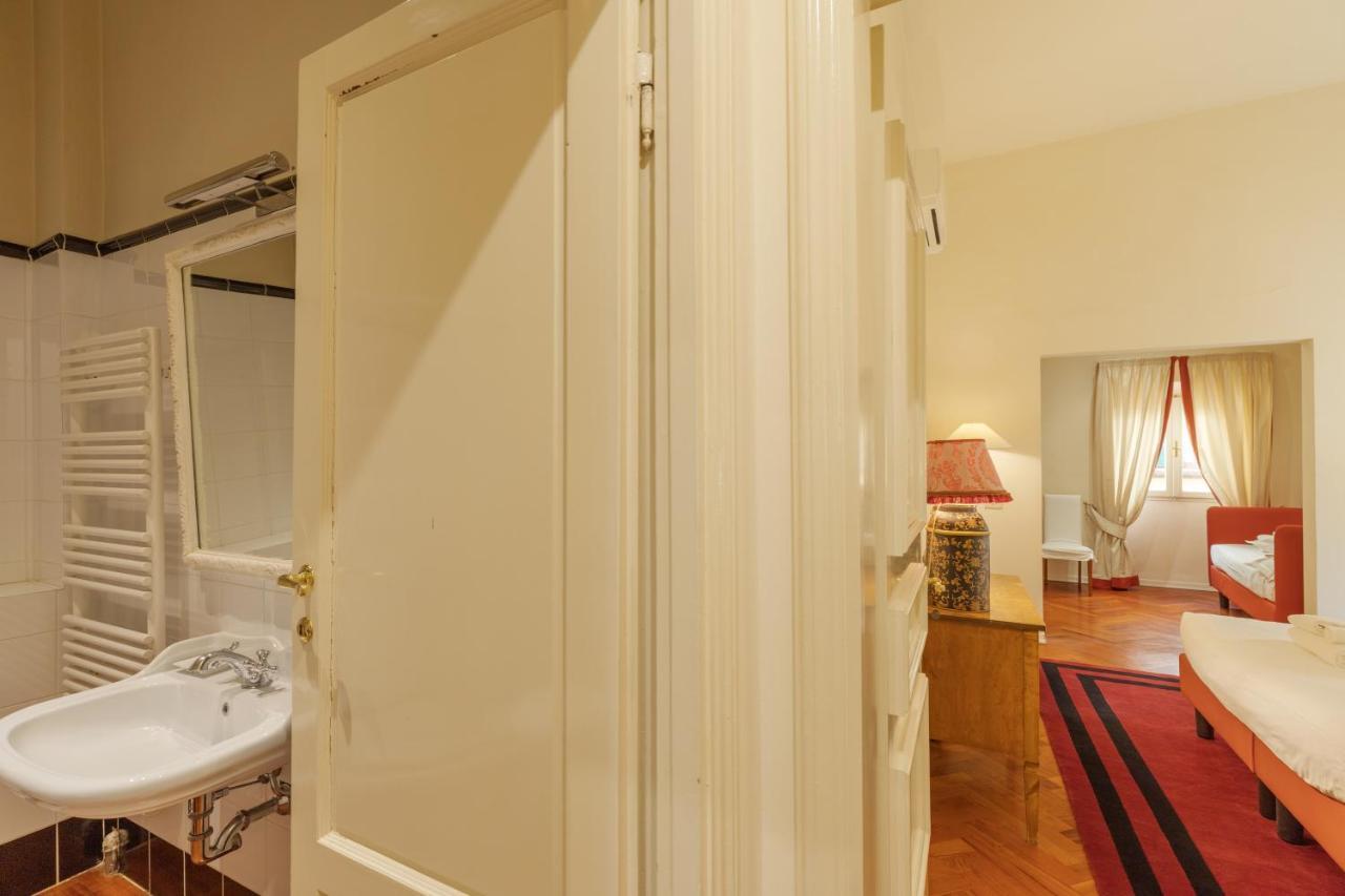 Velluto Elegant Apartment Near The Duomo フィレンツェ エクステリア 写真